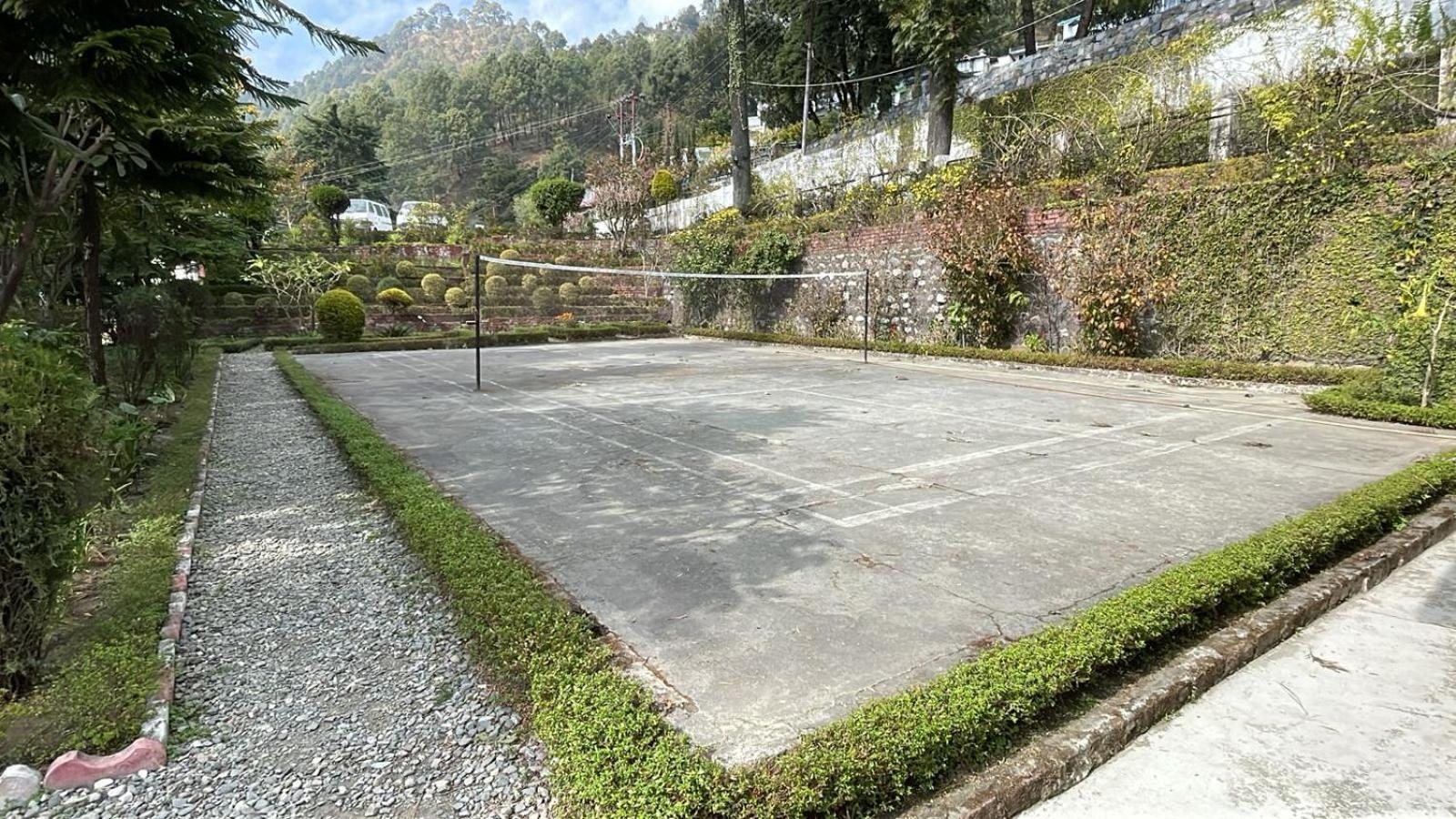 8Fold-Pinecrest By Larisa, Bhimtal Hotel Exterior foto